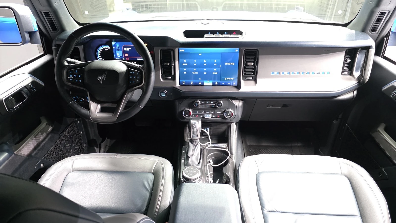 Ford Bronco 2.7* 360* KEYLESS* ПОДГРЕВ ВОЛАН* КРАЙНА ЦЕНА, снимка 7 - Автомобили и джипове - 55324883