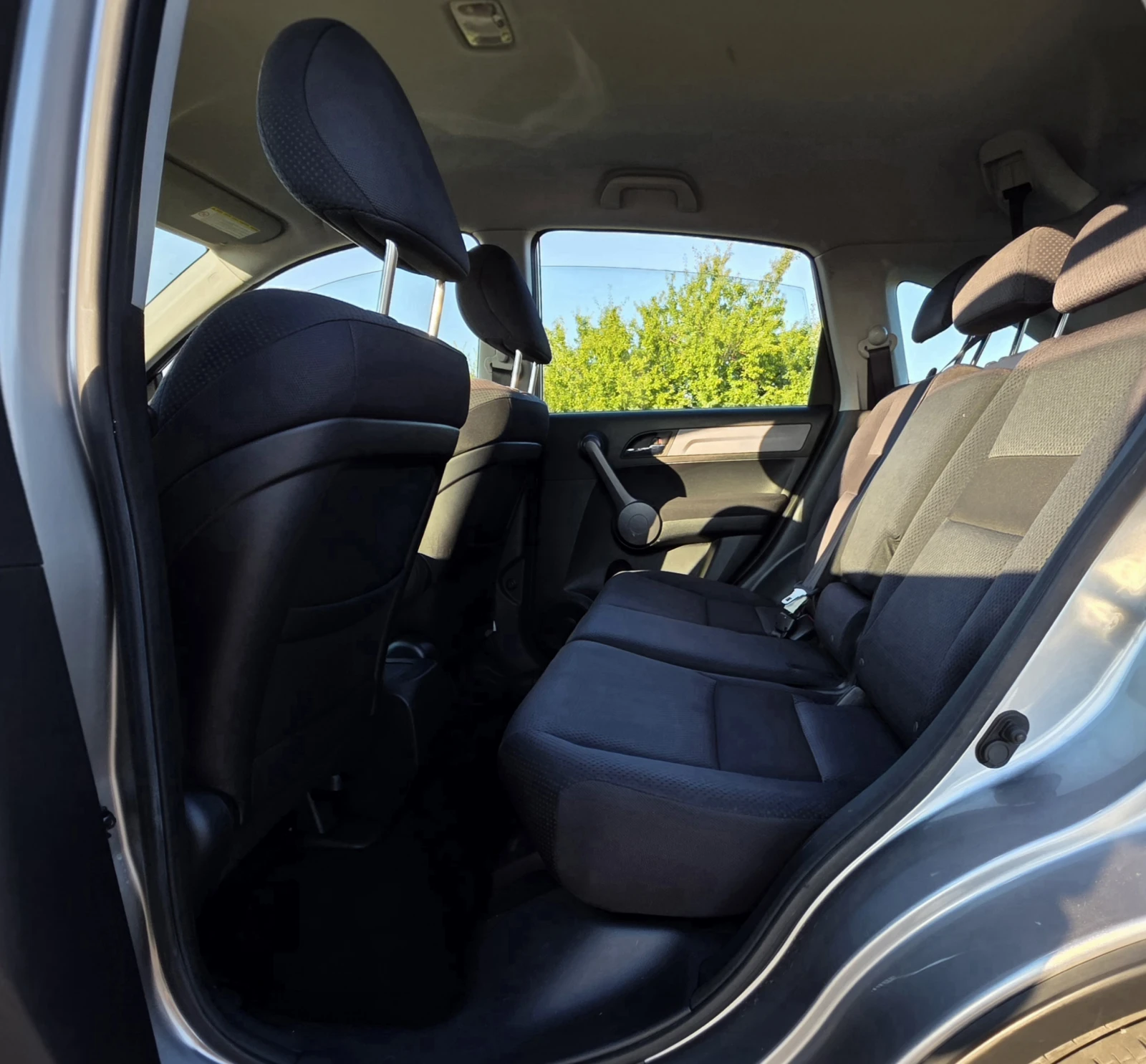 Honda Cr-v 2.2 i DTEC 140ks AWD, снимка 10 - Автомобили и джипове - 55755133