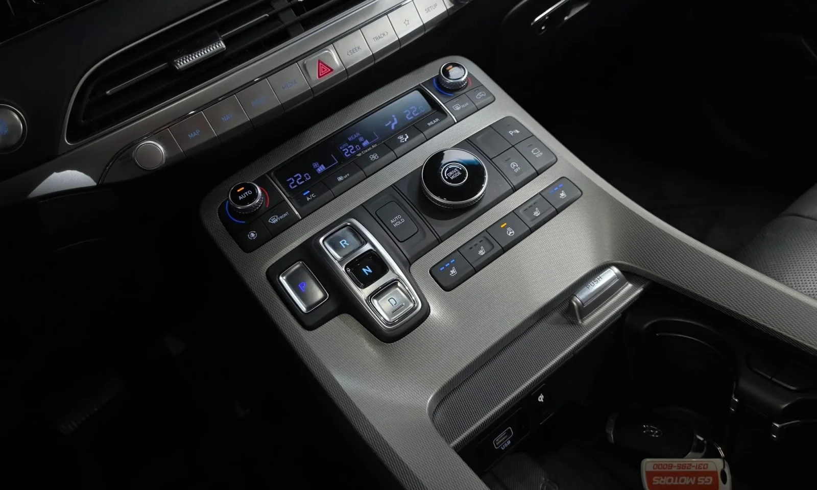 Hyundai Palisade Diesel 2.2 2WD Prestige , снимка 9 - Автомобили и джипове - 55835015