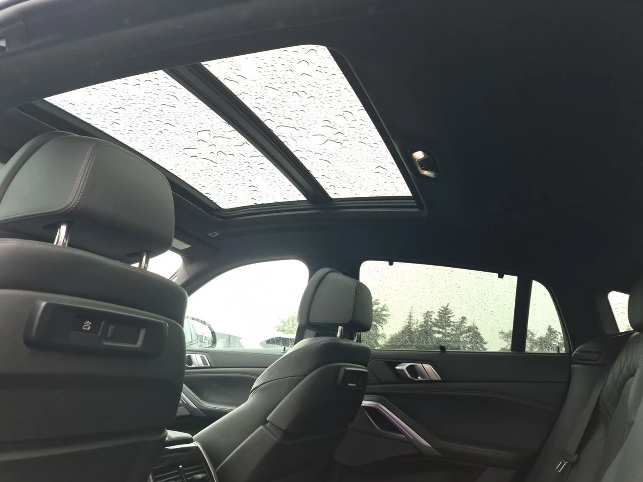 BMW X6 M50I, снимка 13 - Автомобили и джипове - 55953881