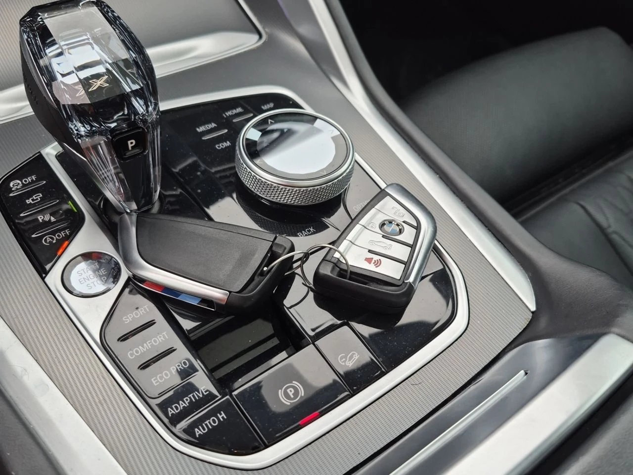 BMW X6 M50I, снимка 8 - Автомобили и джипове - 55953881