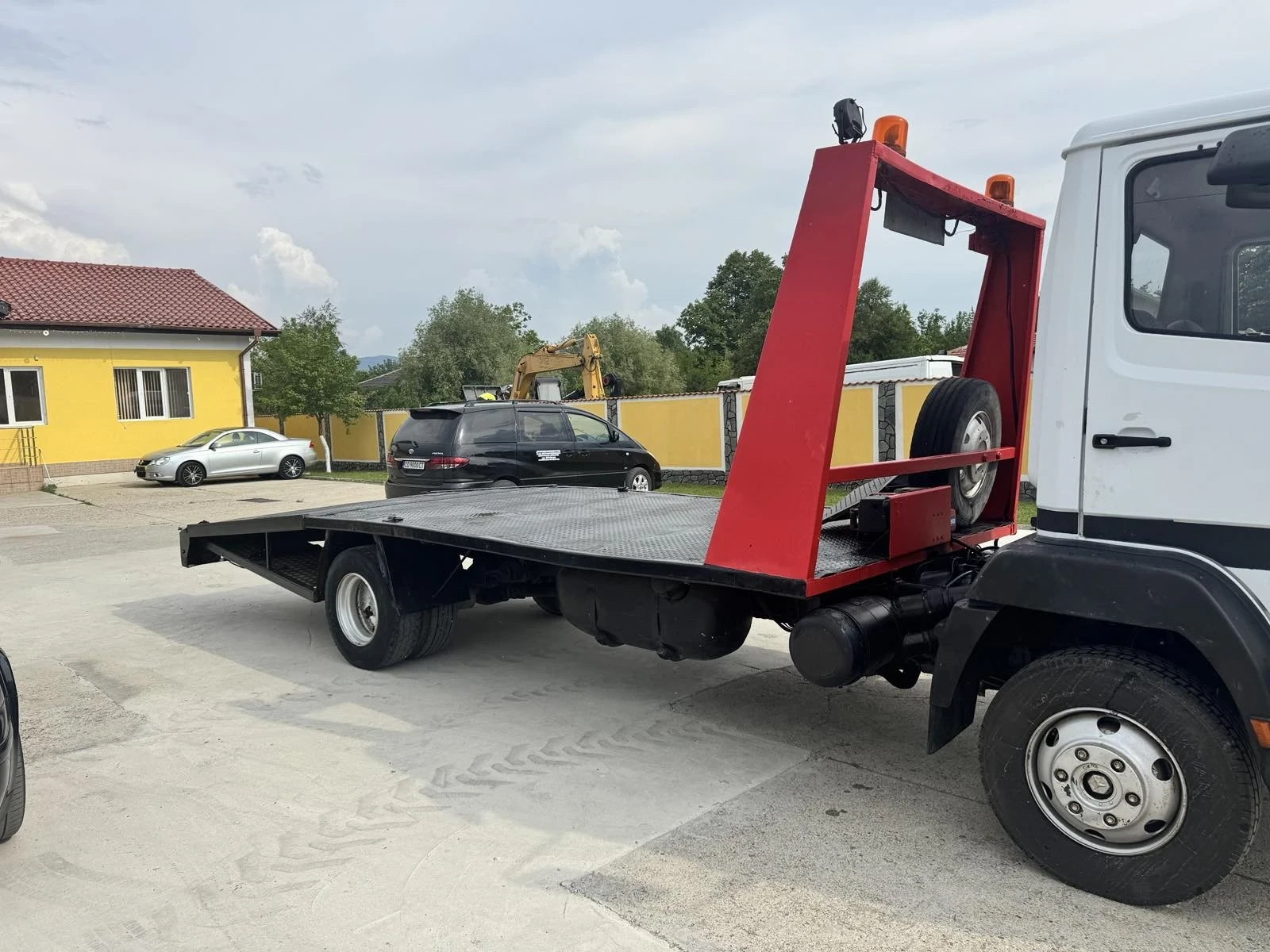 Mercedes-Benz 814 Eco Warrior автовоз - изображение 3