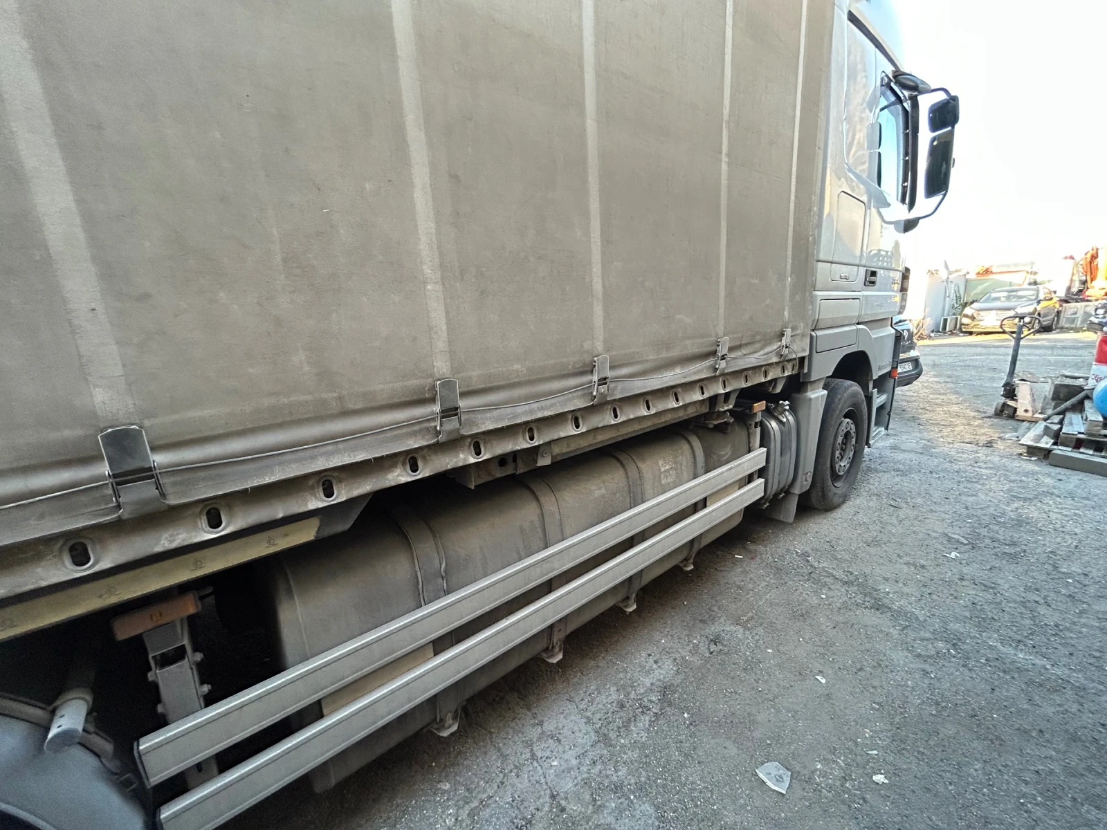 Mercedes-Benz Actros BDF, снимка 3 - Камиони - 56149202
