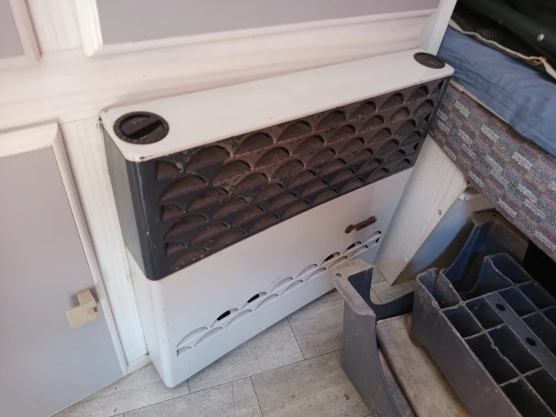 Каравана Avento Royal 395 TL LUXE, снимка 7 - Каравани и кемпери - 51932995