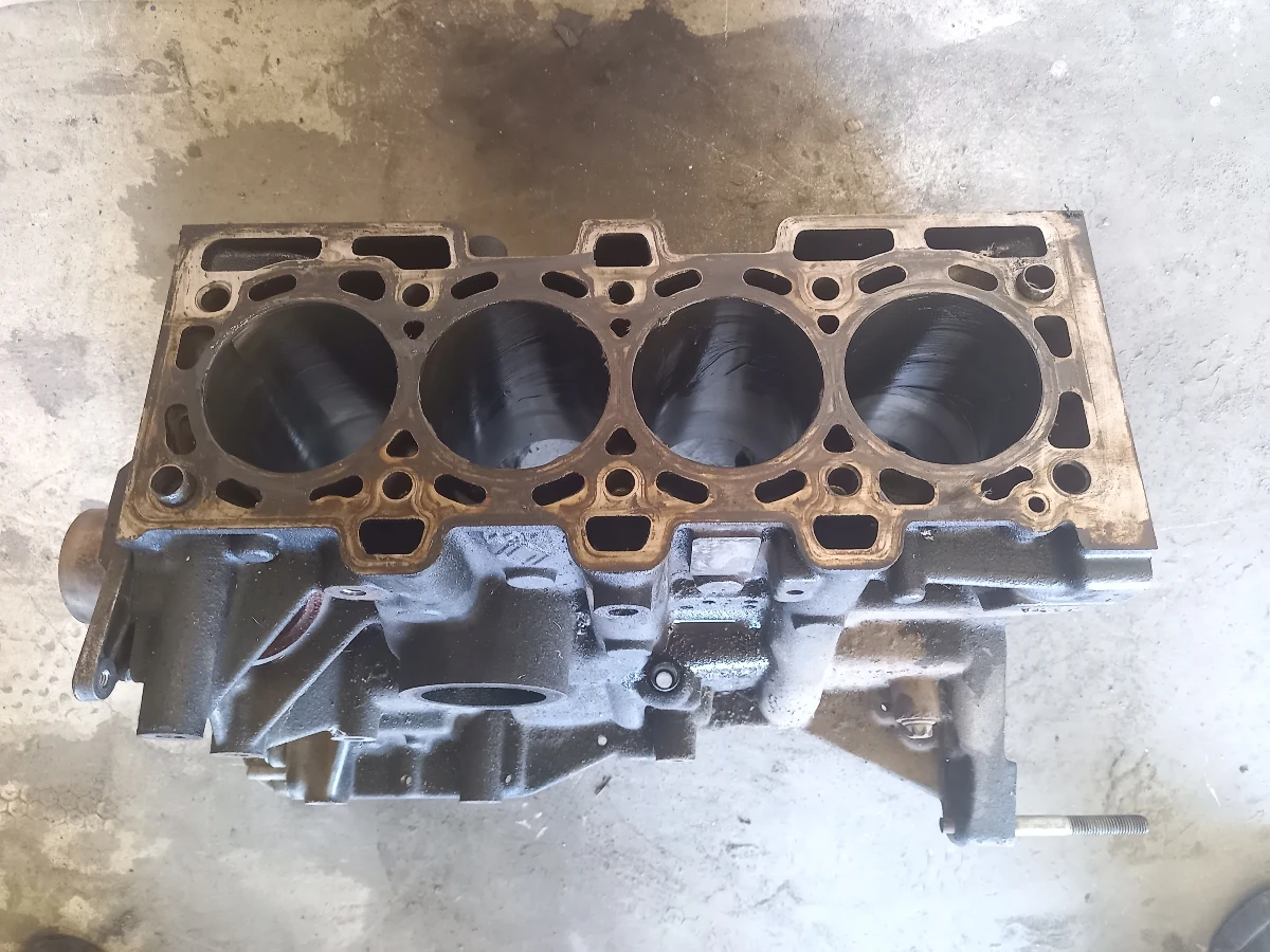 ���� ���� ������, ����� 1.5���  | Mobile.bg � ����������� 1