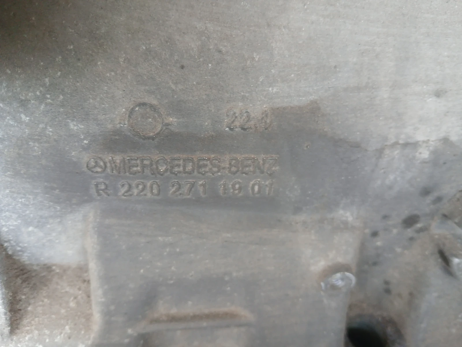 R 220 271 19 01 скорости Автоматични Mercedes C-class w204, снимка 5 - Части - 55232953