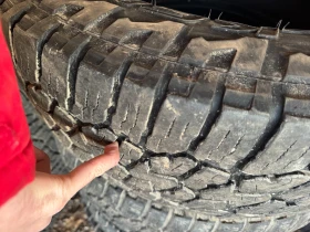 Гуми Зимни 265/70R17, снимка 2 - Гуми и джанти - 48797452