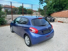 Peugeot 208 1.2i 82кс климатик, снимка 5