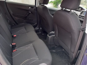 Peugeot 208 1.2i 82кс климатик, снимка 12