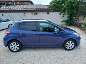 Peugeot 208 1.2i 82кс климатик, снимка 2