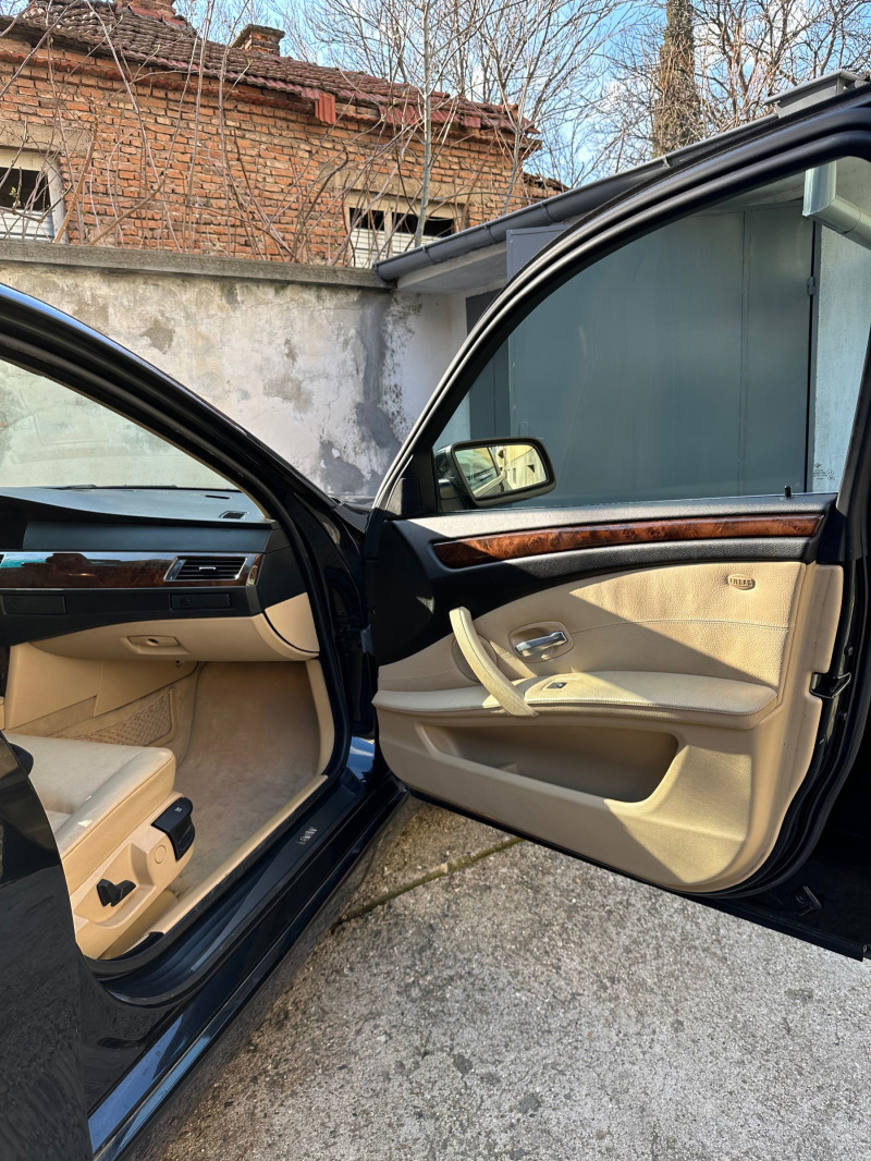 BMW 525 Сменена верига fecelift xDrive, снимка 11 - Автомобили и джипове - 46352855