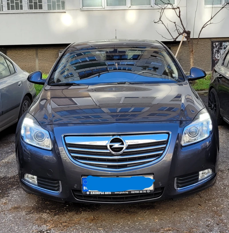 Opel Insignia, снимка 3 - Автомобили и джипове - 48396112