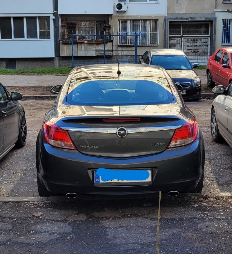 Opel Insignia, снимка 4 - Автомобили и джипове - 48396112