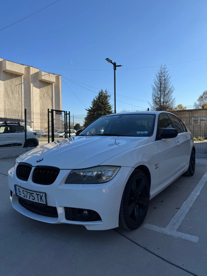 BMW 320, снимка 1 - Автомобили и джипове - 48771593