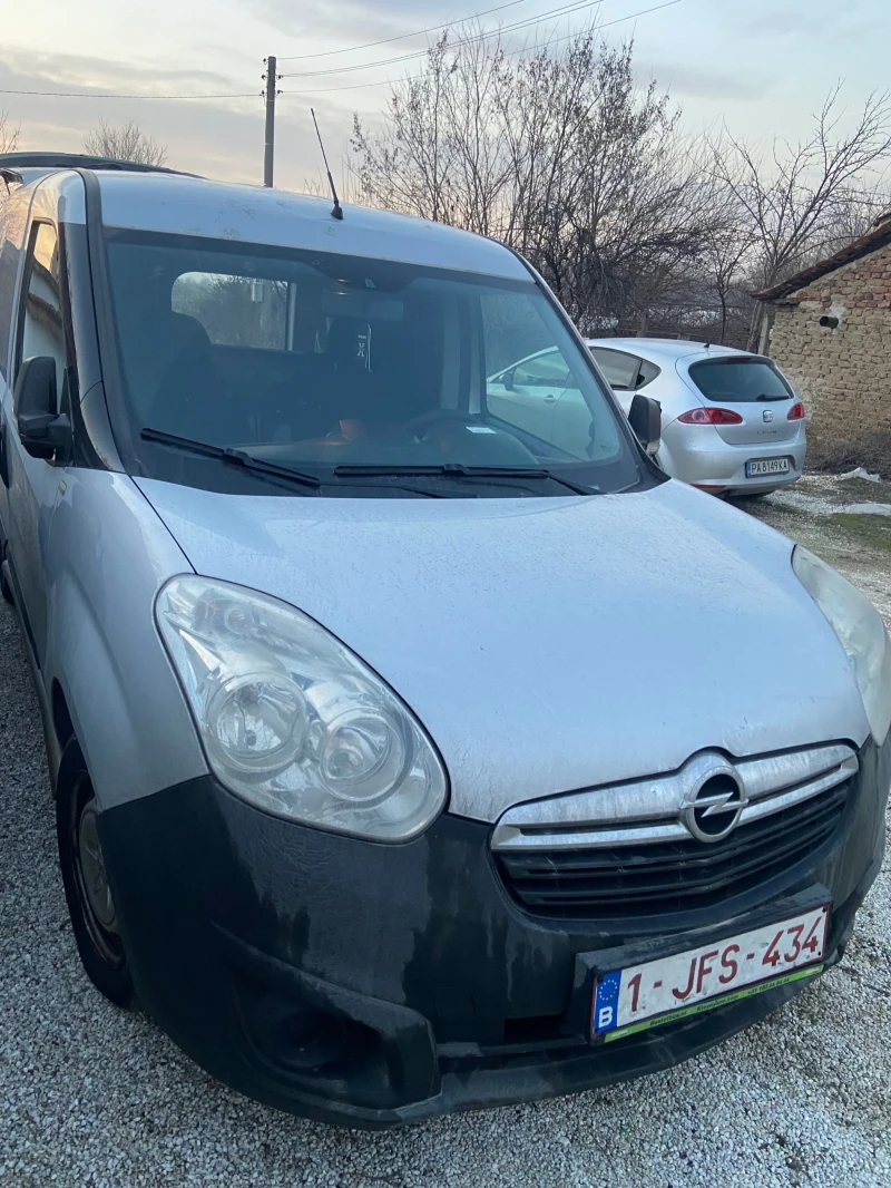 Opel Combo 1.3cdi, снимка 9 - Автомобили и джипове - 49505271