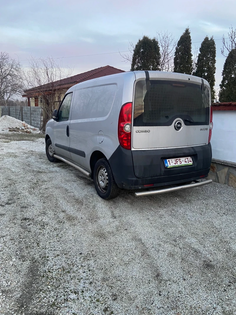 Opel Combo 1.3cdi, снимка 2 - Автомобили и джипове - 49505271