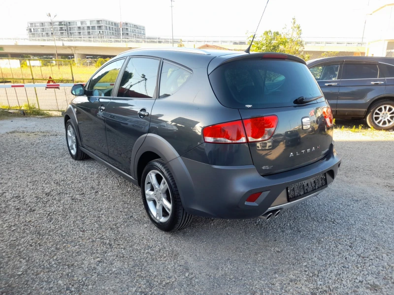 Seat Altea 2.0TDI freetrack, снимка 4 - Автомобили и джипове - 50885608