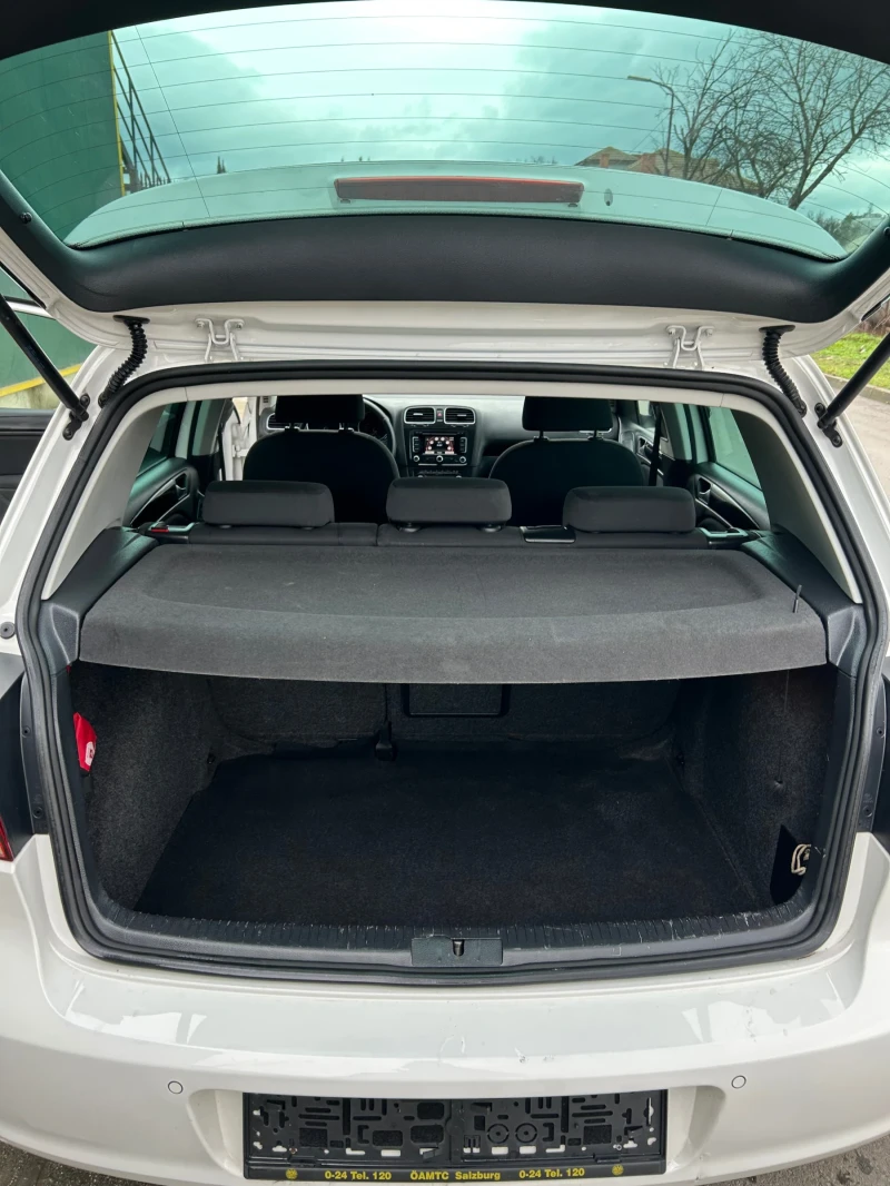 VW Golf 1.6, снимка 5 - Автомобили и джипове - 52840110