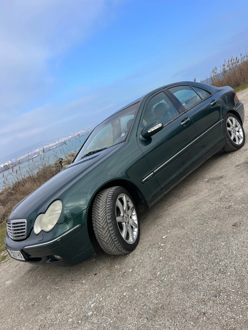 Mercedes-Benz C 220, снимка 6 - Автомобили и джипове - 53382411