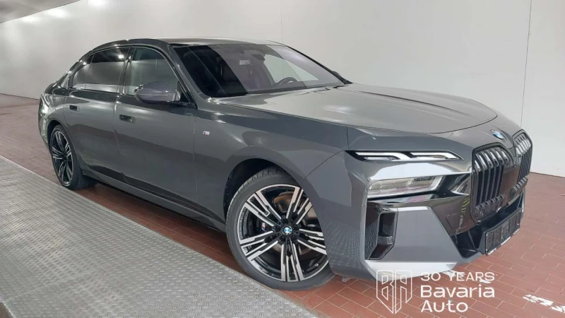 BMW 740 d xDrive M Sport Paket Sportautomatic, снимка 4 - Автомобили и джипове - 53422592