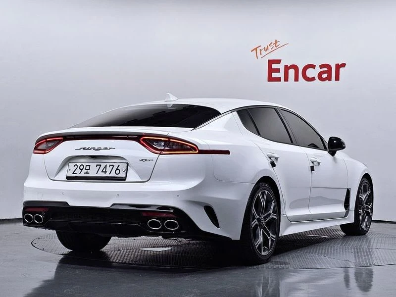 Kia Stinger 3.3 Turbo 2WD| 365к.с.| ВКЛ.ТЕХНОТЕСТ, снимка 2 - Автомобили и джипове - 55612407