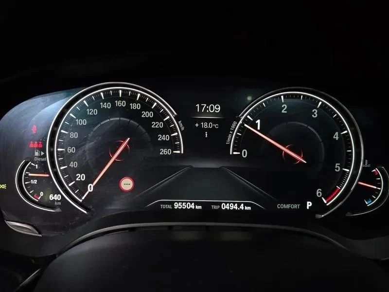 BMW 520, снимка 8 - Автомобили и джипове - 56690228