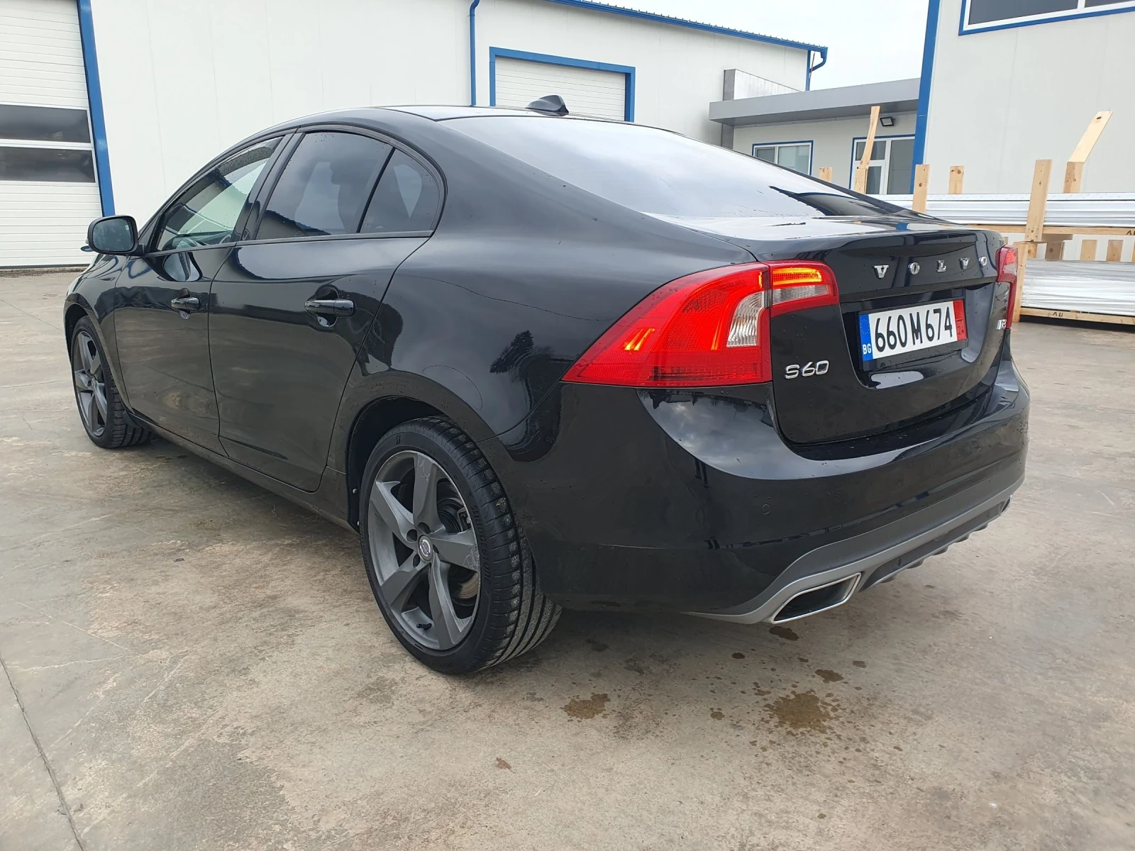 Volvo S60 D3 150 к.с. - изображение 8