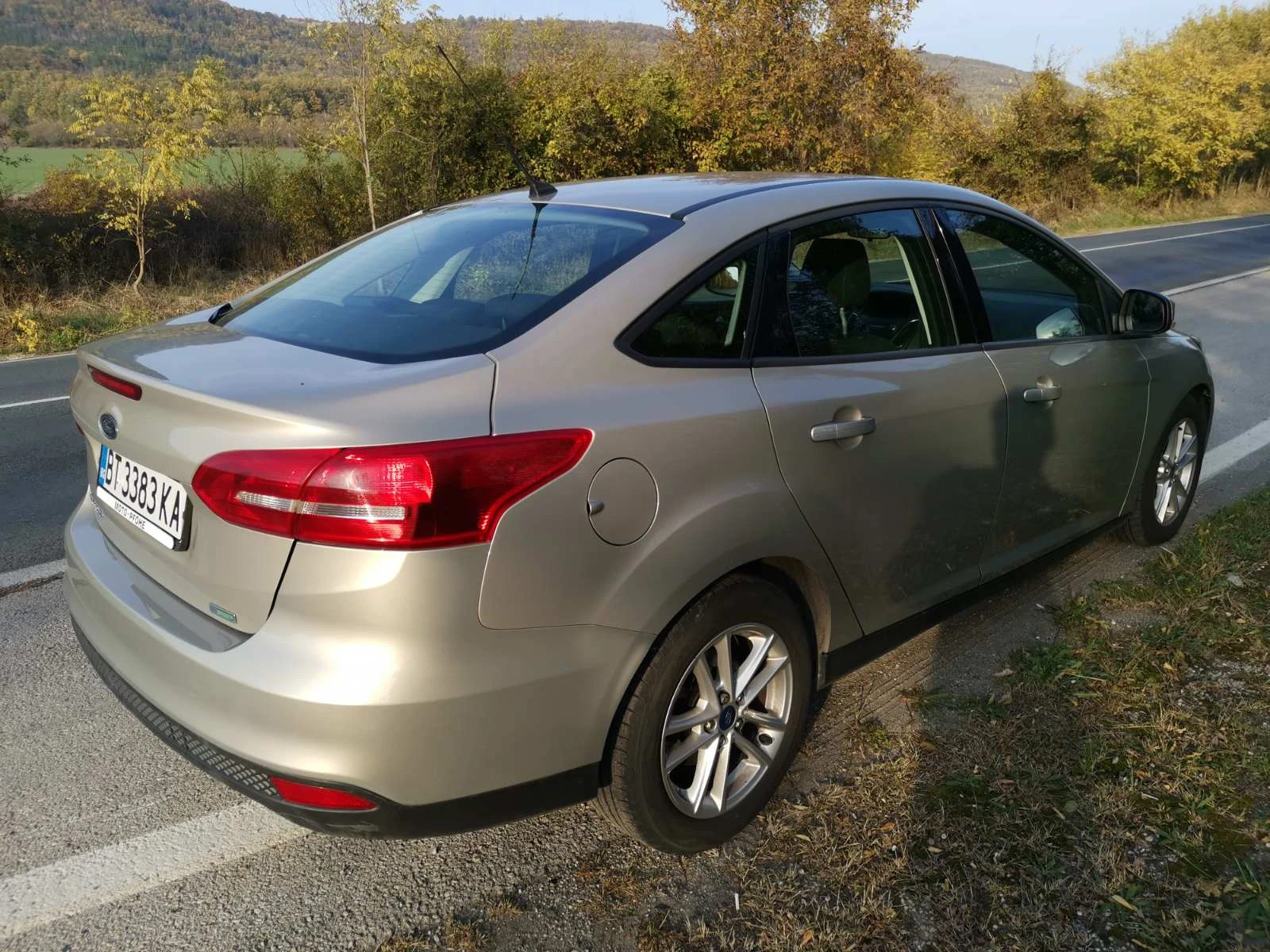 Ford Focus 1.0 EcoBoost - изображение 6