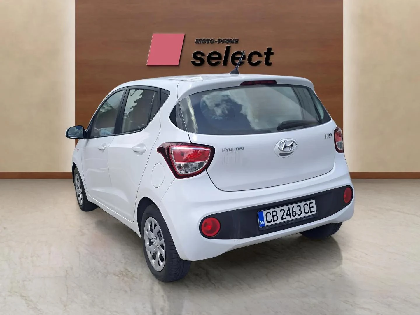 Hyundai I10 1.0i - изображение 7