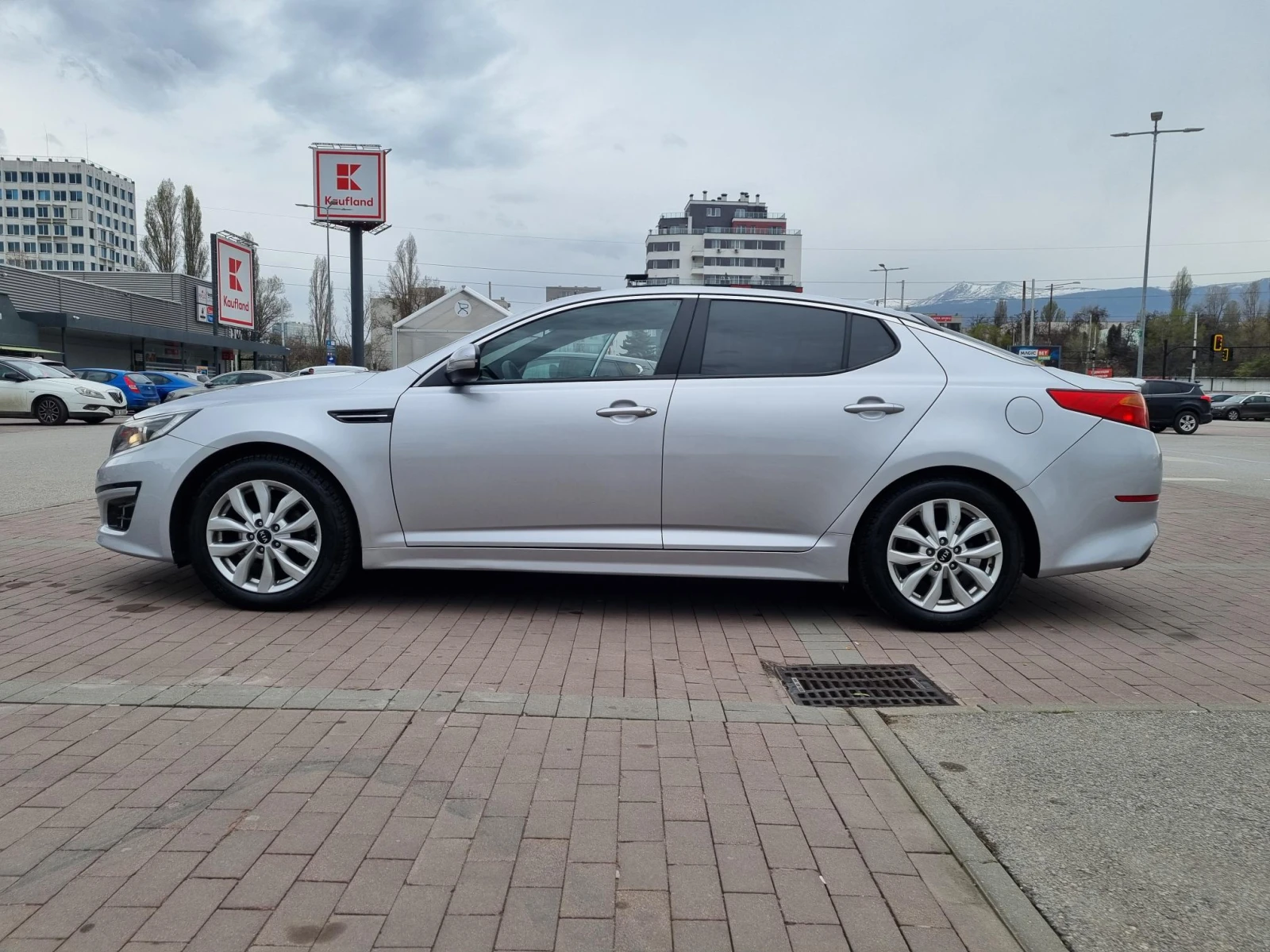 Kia K5  - изображение 6