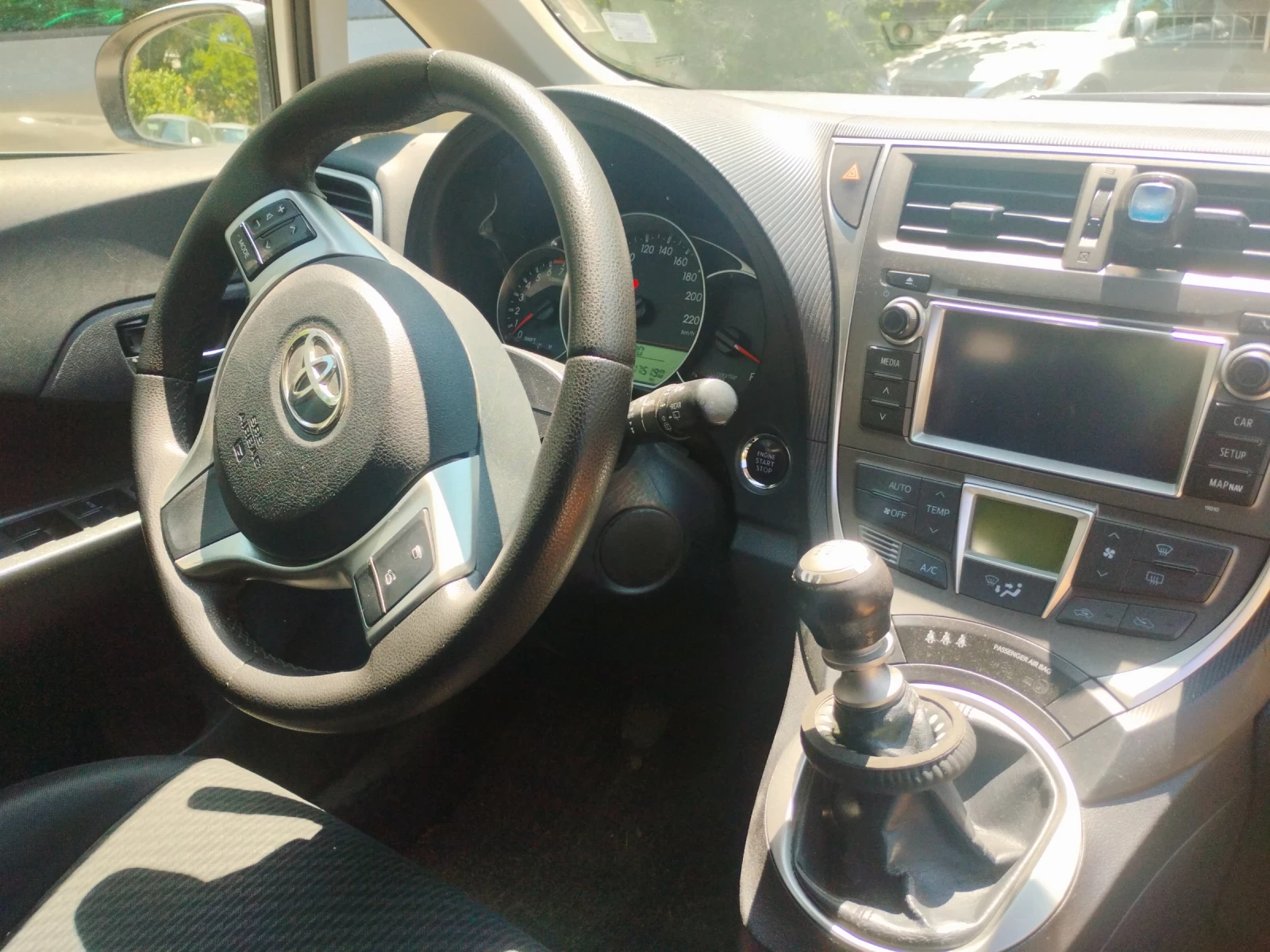 Toyota Verso S  - изображение 8