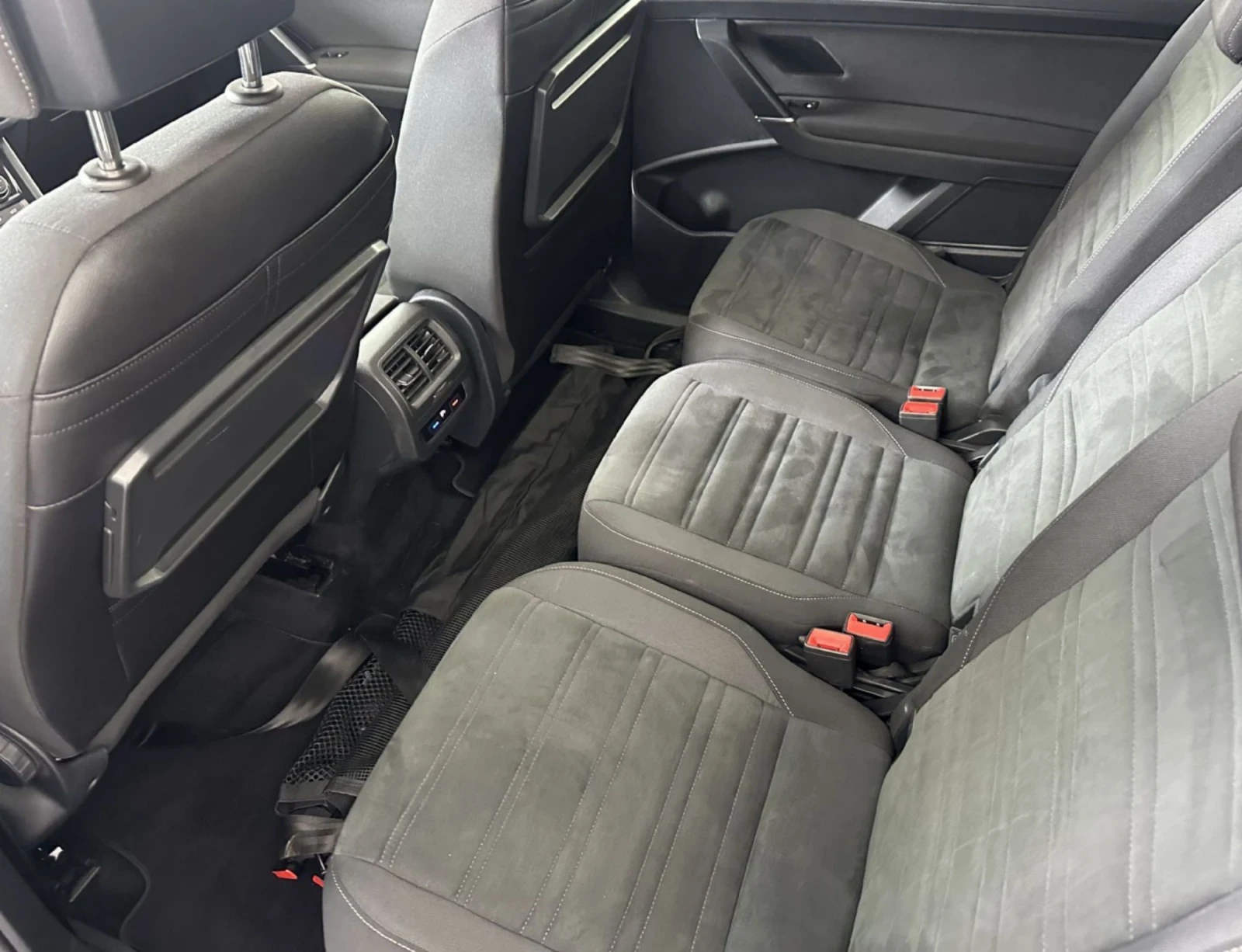 VW Touran 2.0 TDI PANORAMA.KAMERA.LED.WEBASTO | Mobile.bg   13