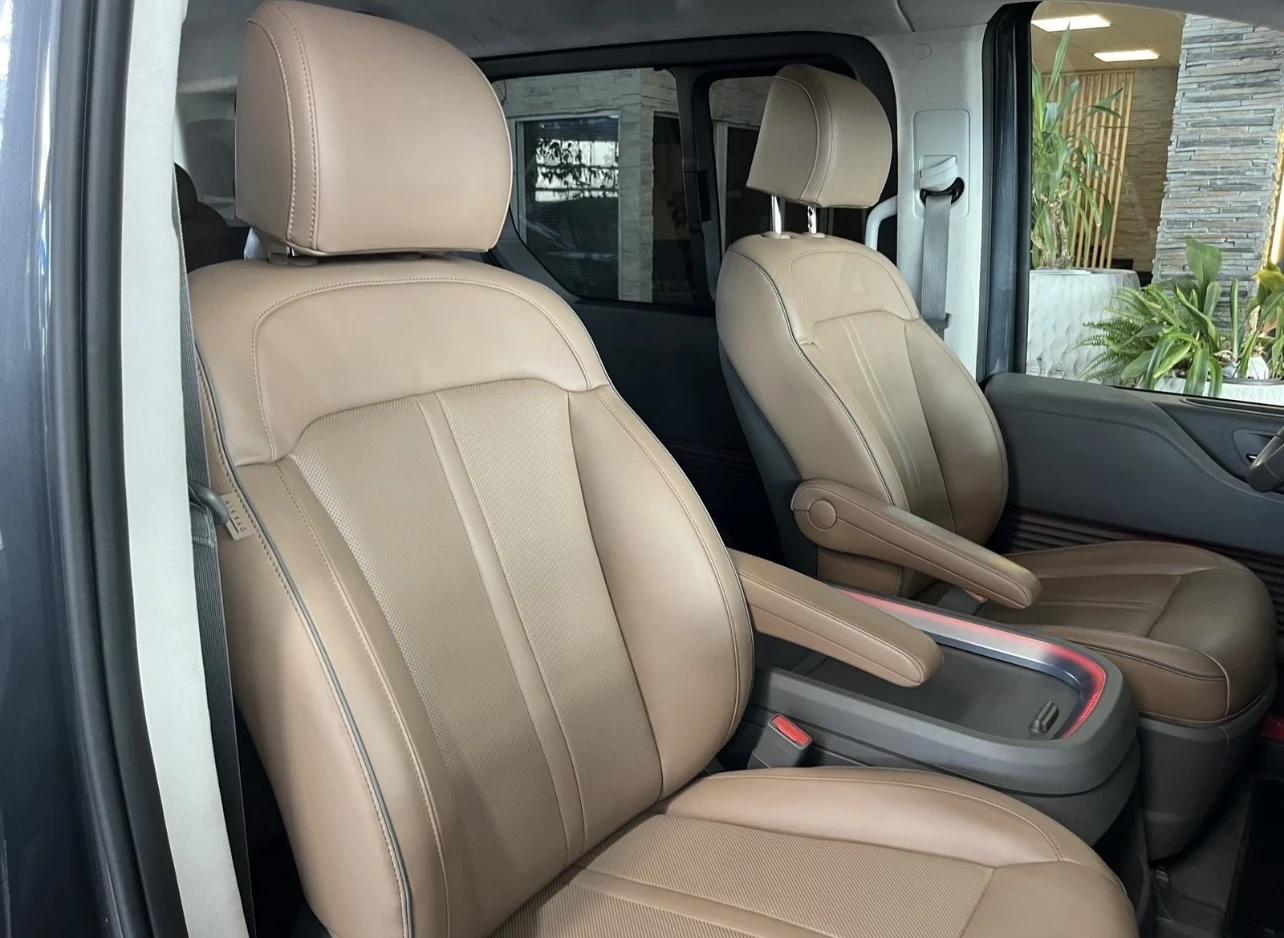 Hyundai Staria Signature* 2.2D/177H.P.AWD*  - изображение 5