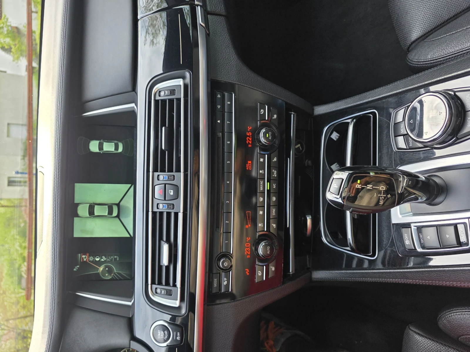 BMW 750 Xdrive, снимка 14 - Автомобили и джипове - 52948437