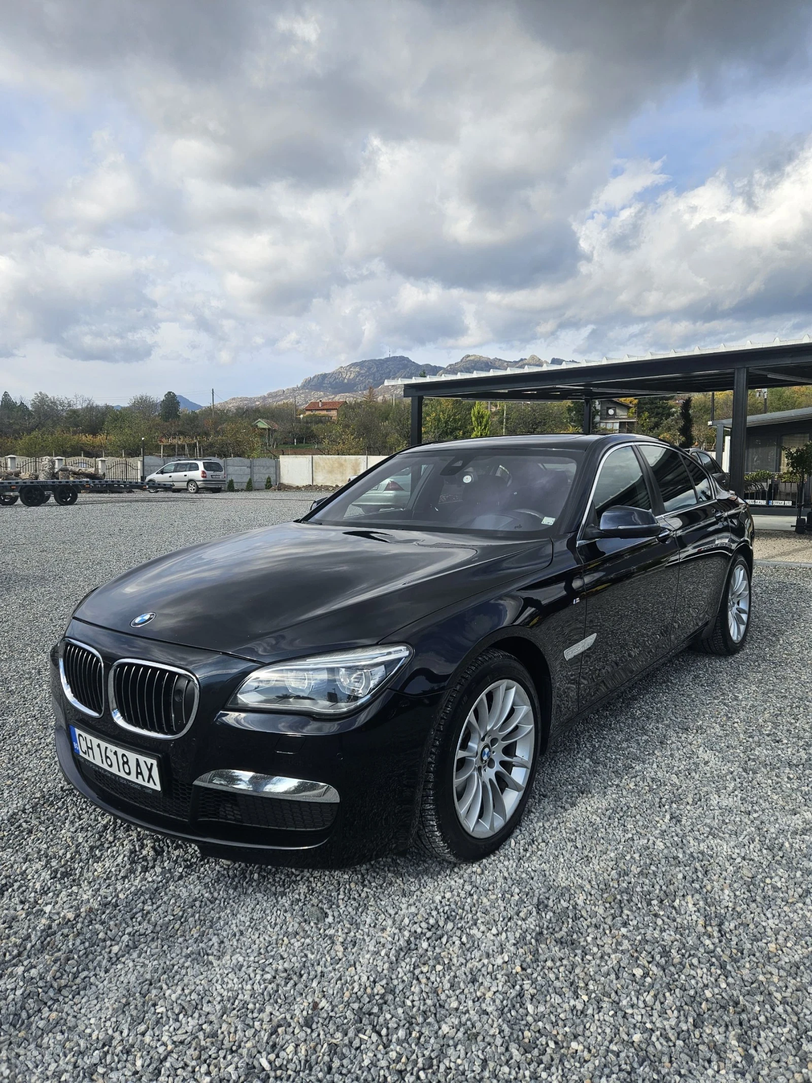 BMW 750 Xdrive | Mobile.bg   2