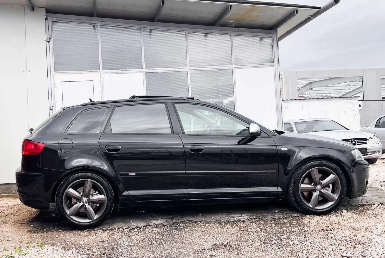 Audi A3 S-line koja navi panorama  | Mobile.bg   5