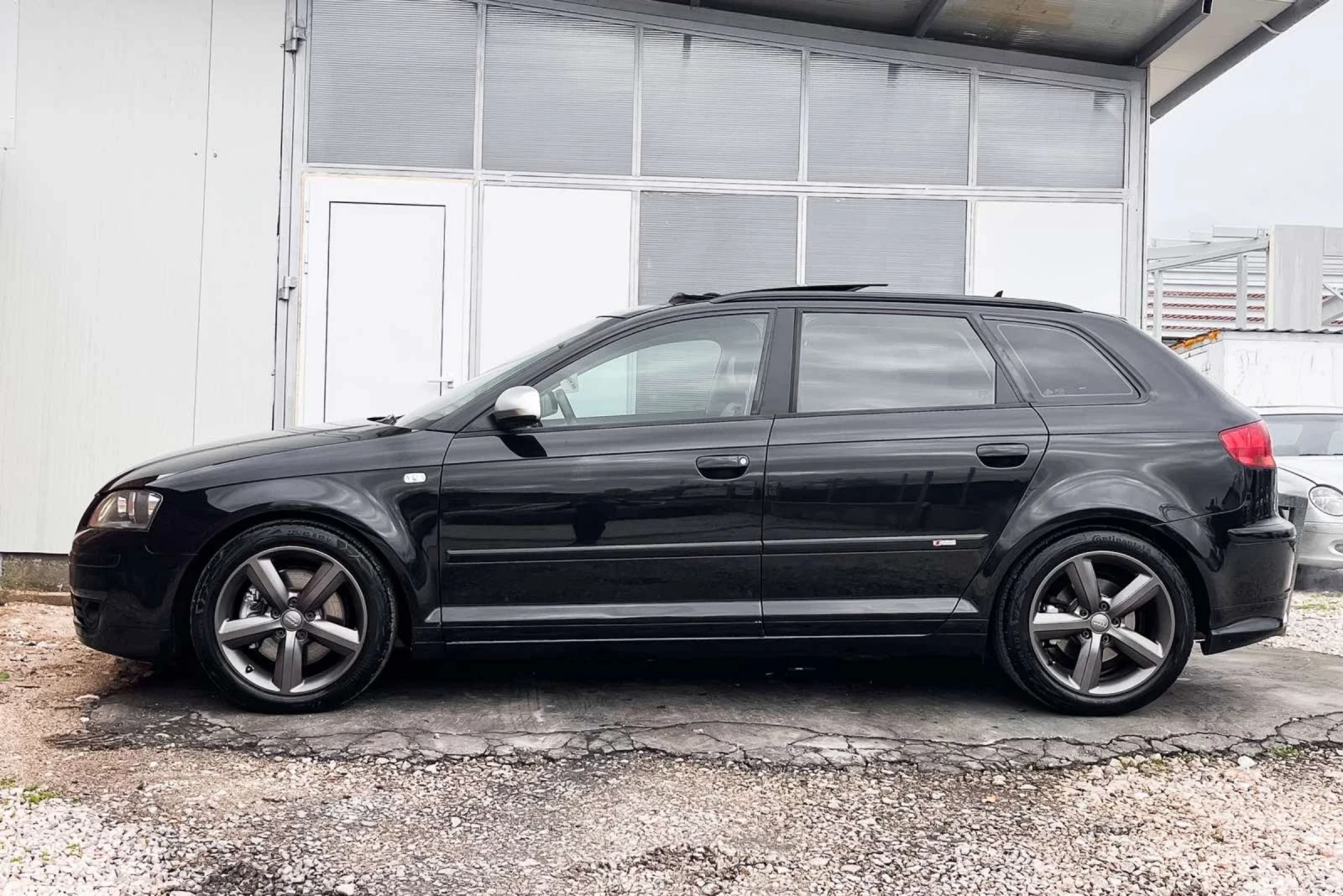 Audi A3 S-line koja navi panorama  | Mobile.bg   4