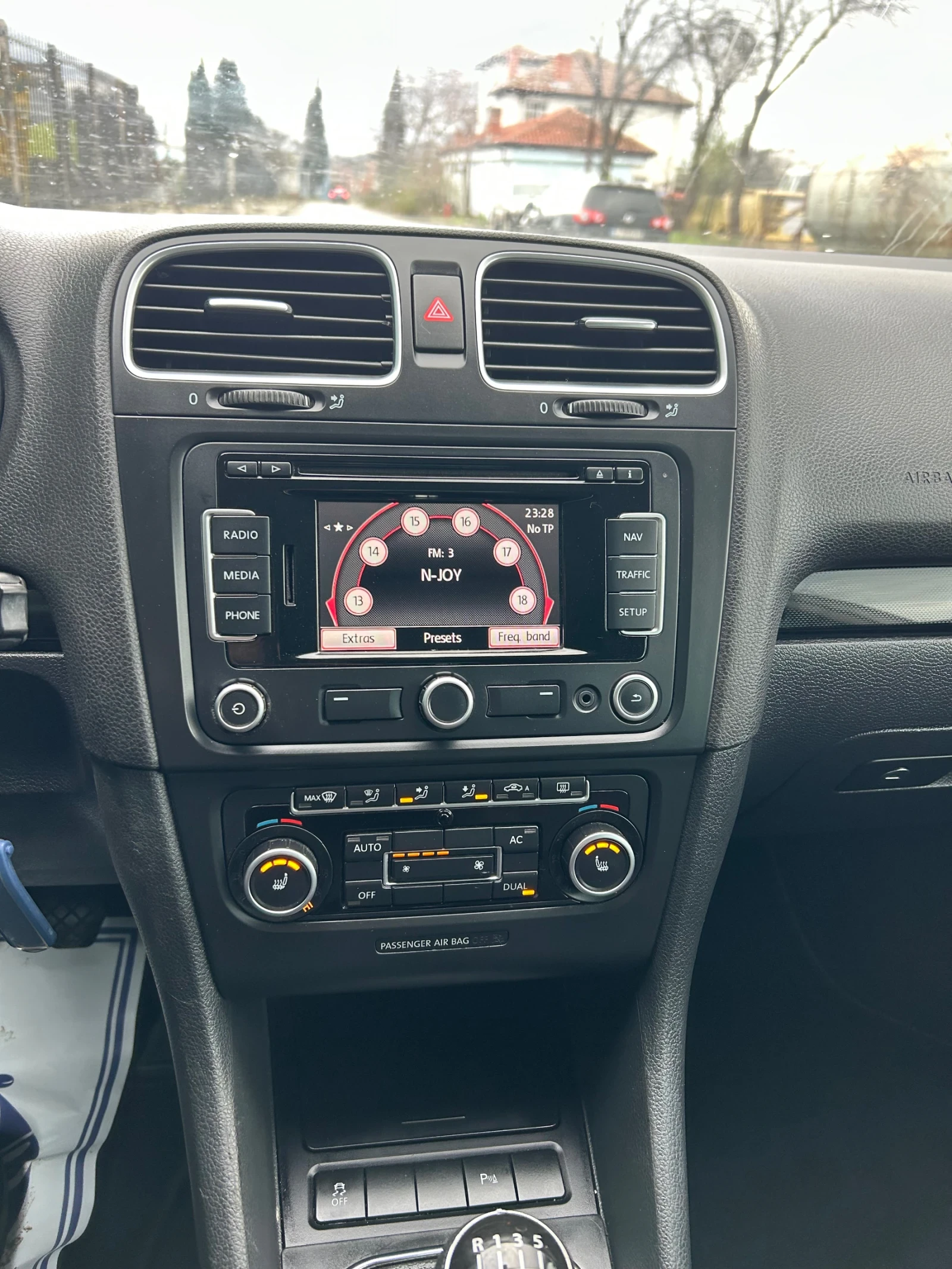 VW Golf 1.6 | Mobile.bg � ����������� 9