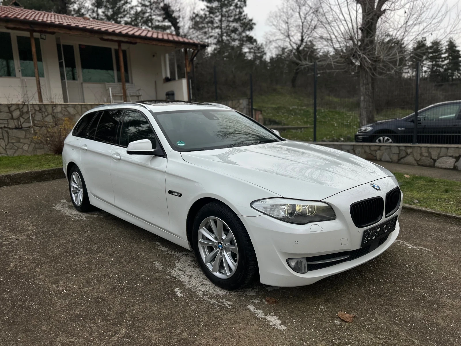 BMW 530 D XENON LED HEAD UP DISTRONIK PANO - изображение 2