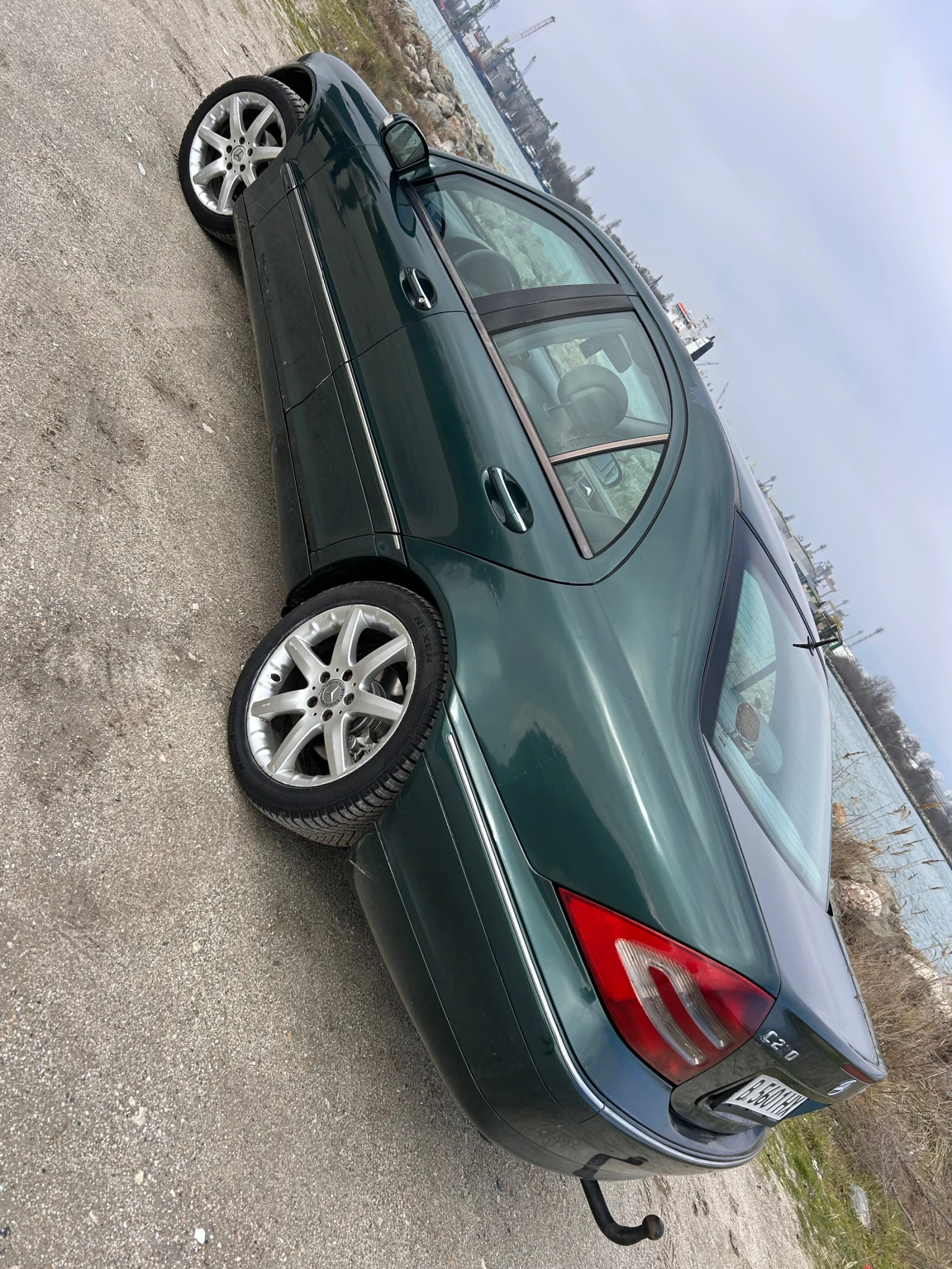 Mercedes-Benz C 220  - изображение 4