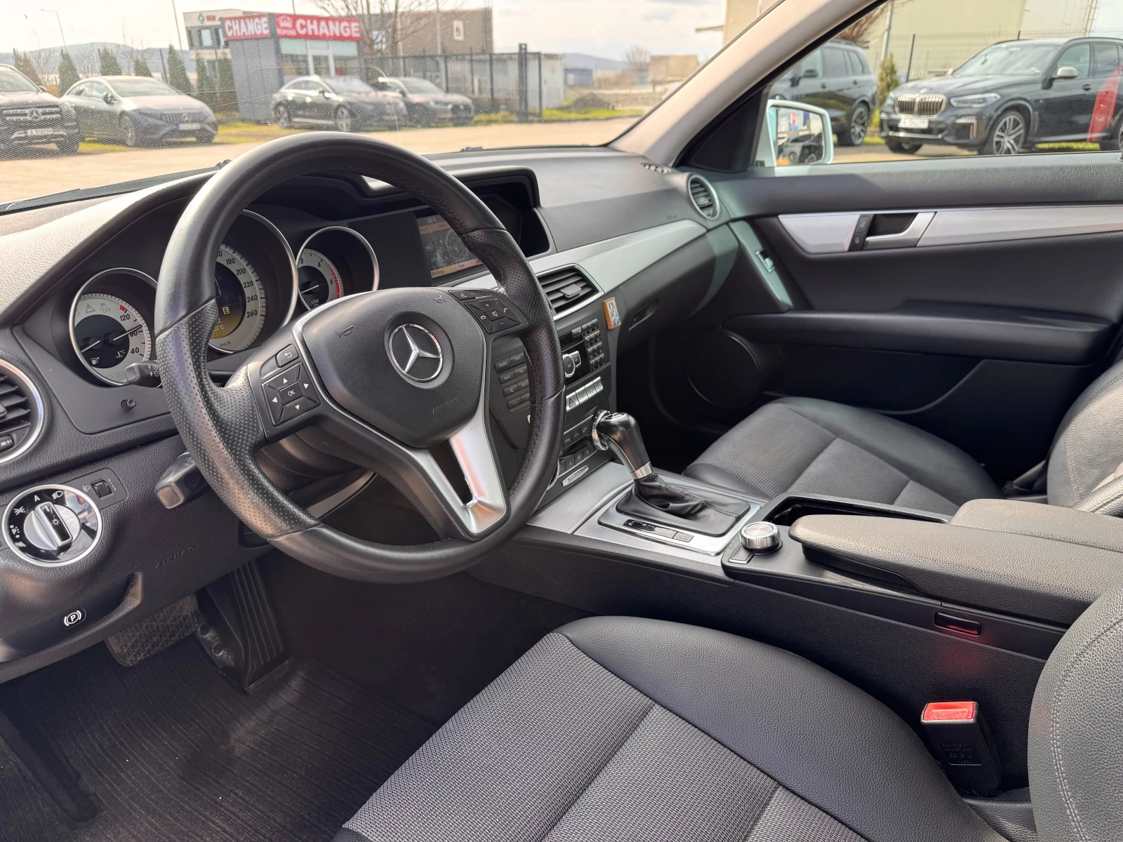 Mercedes-Benz C 220 / FACELIFT / ������� / ��������� /  | Mobile.bg � ����������� 9
