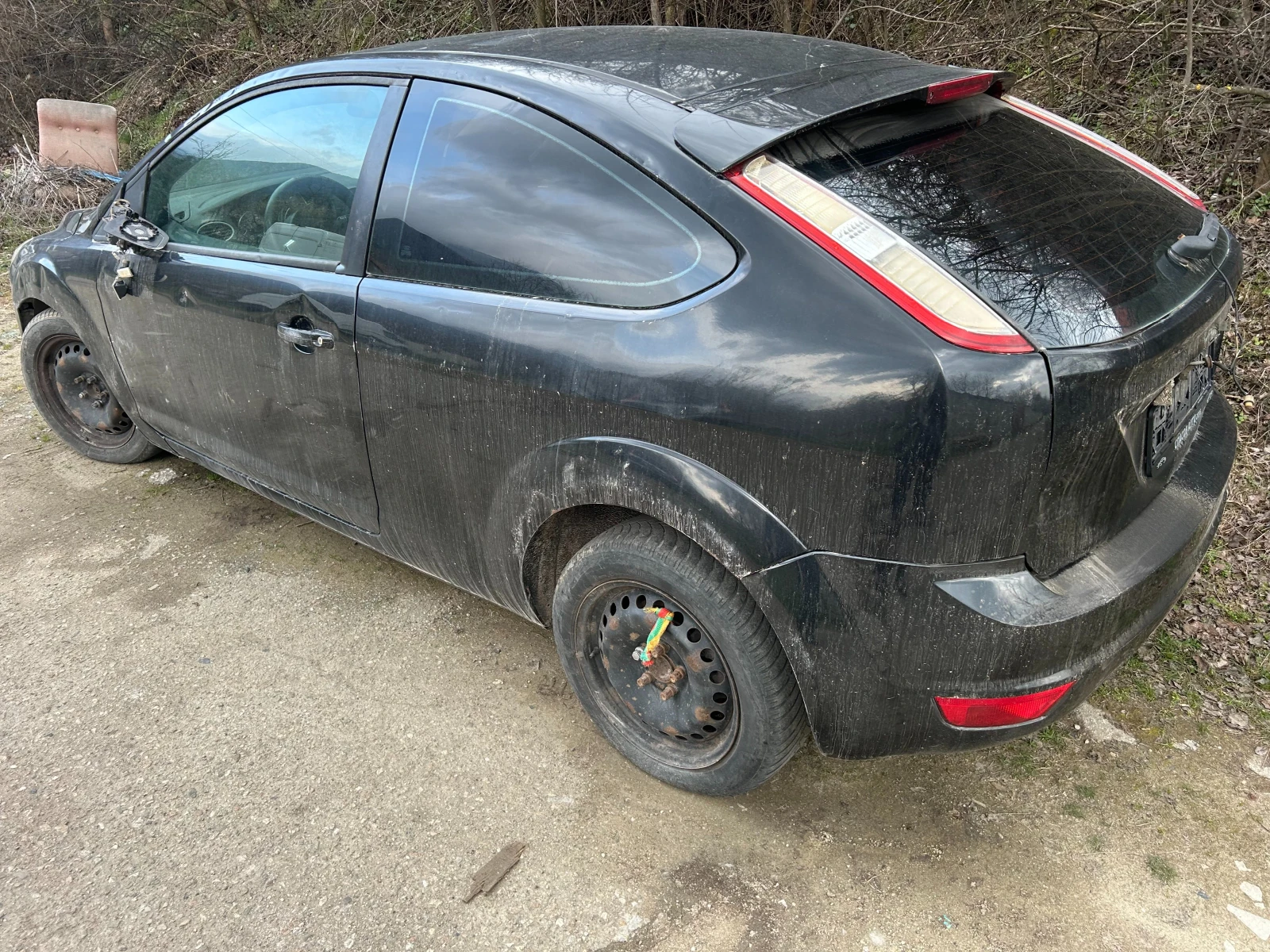 Ford Focus 2.0i на части, снимка 3 - Автомобили и джипове - 53974002