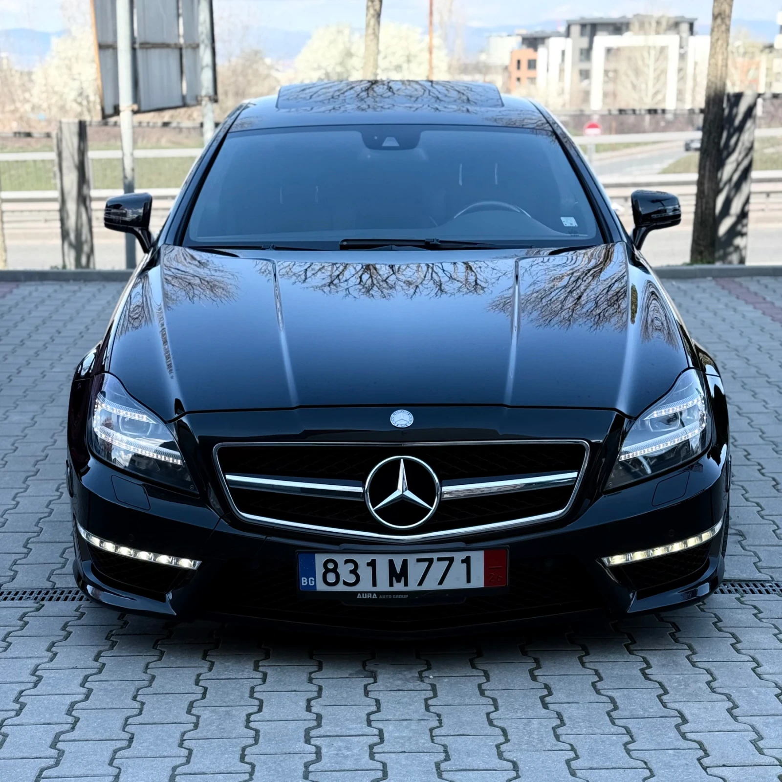 Mercedes-Benz CLS 63 AMG Performance package/LSD/Carbon/557hp, снимка 2 - Автомобили и джипове - 54100775
