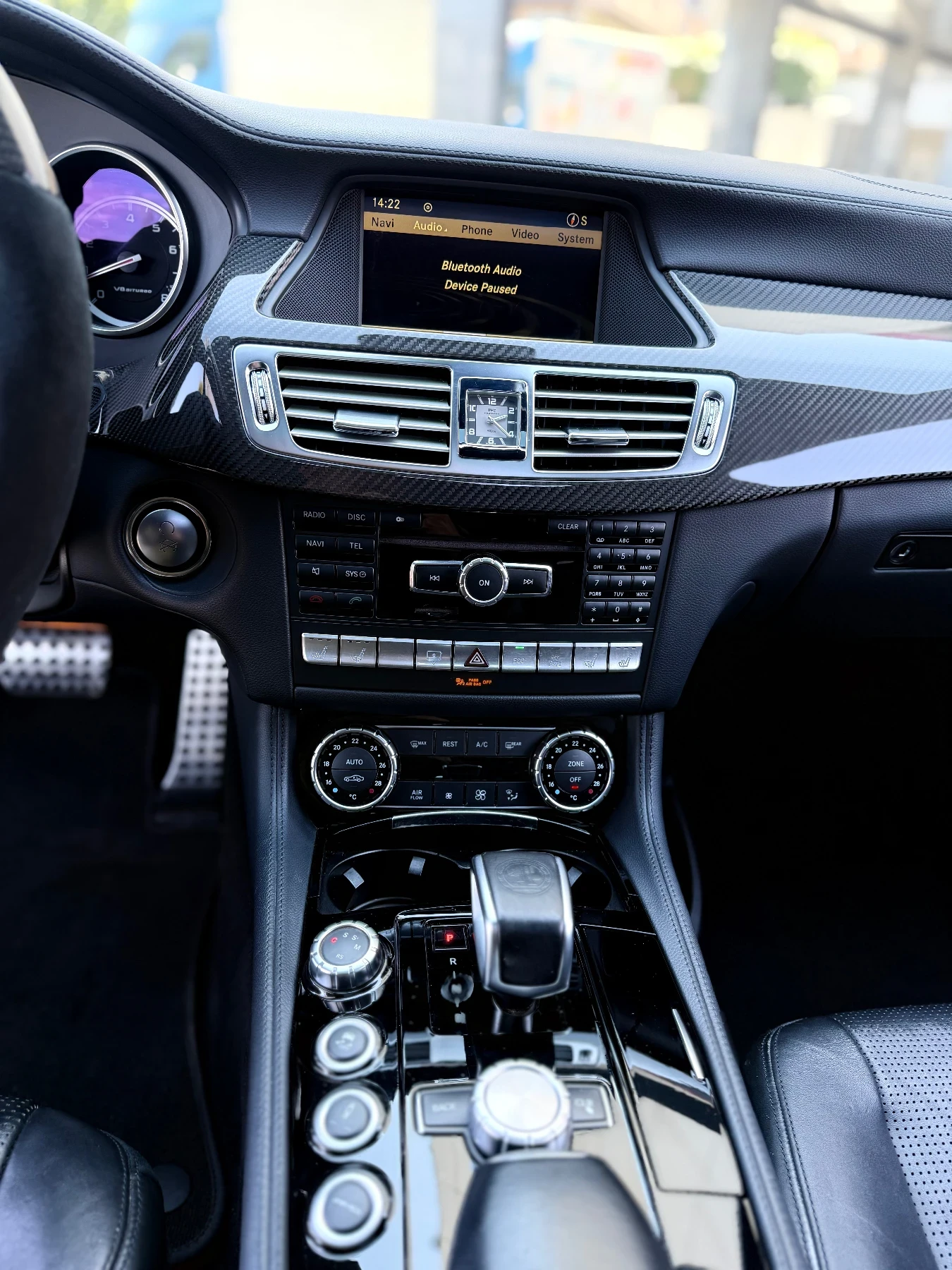 Mercedes-Benz CLS 63 AMG Performance package/LSD/Carbon/557hp, снимка 9 - Автомобили и джипове - 54100775