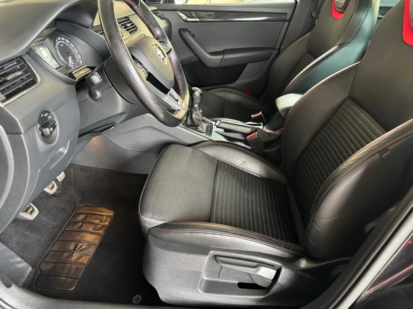 Skoda Octavia 2, 0 TDI* VRS* 185 kc* TOP* EURO 6 | Mobile.bg � ����������� 13