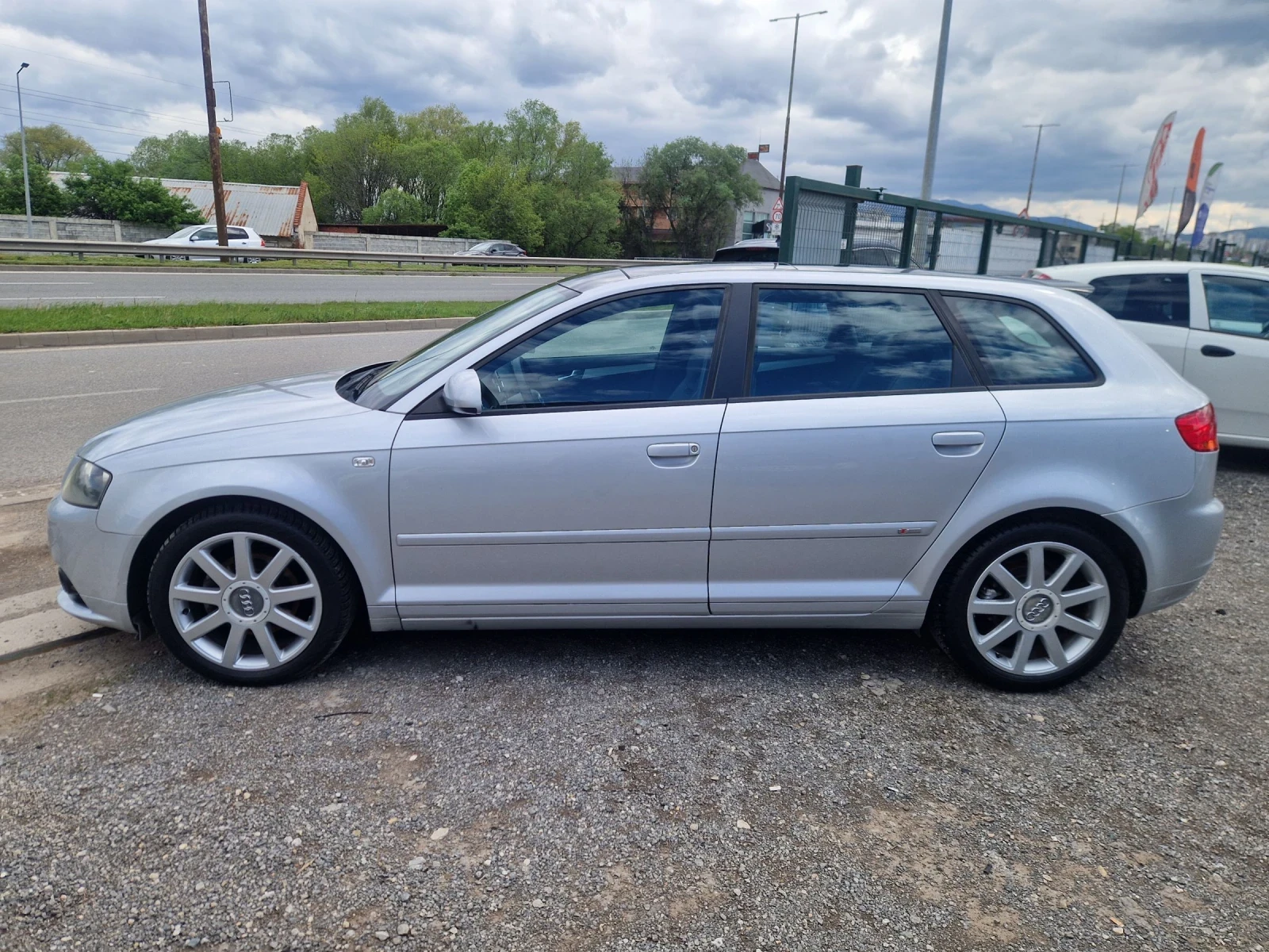 Audi A3 2.0TDI 140HP.S-LINE ITALIA, снимка 2 - Автомобили и джипове - 54389694