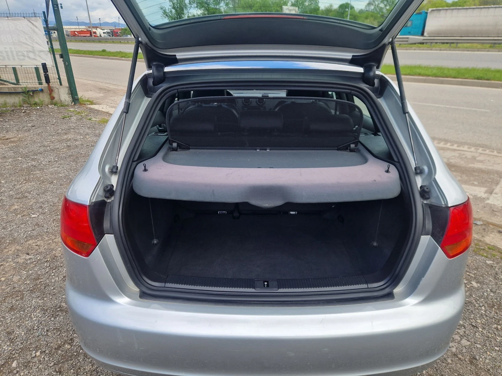 Audi A3 2.0TDI 140HP.S-LINE ITALIA, снимка 9 - Автомобили и джипове - 54389694