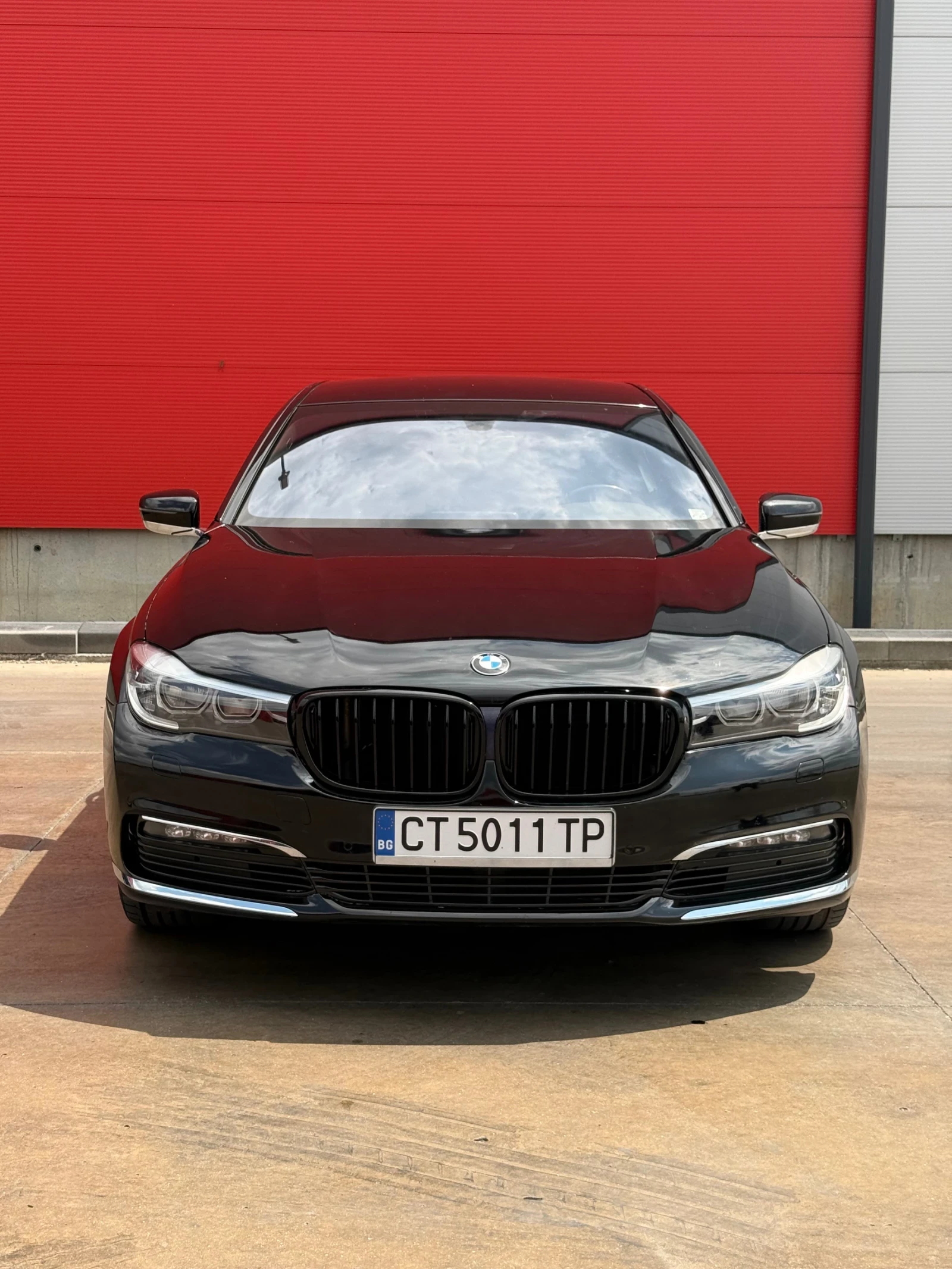 BMW 730