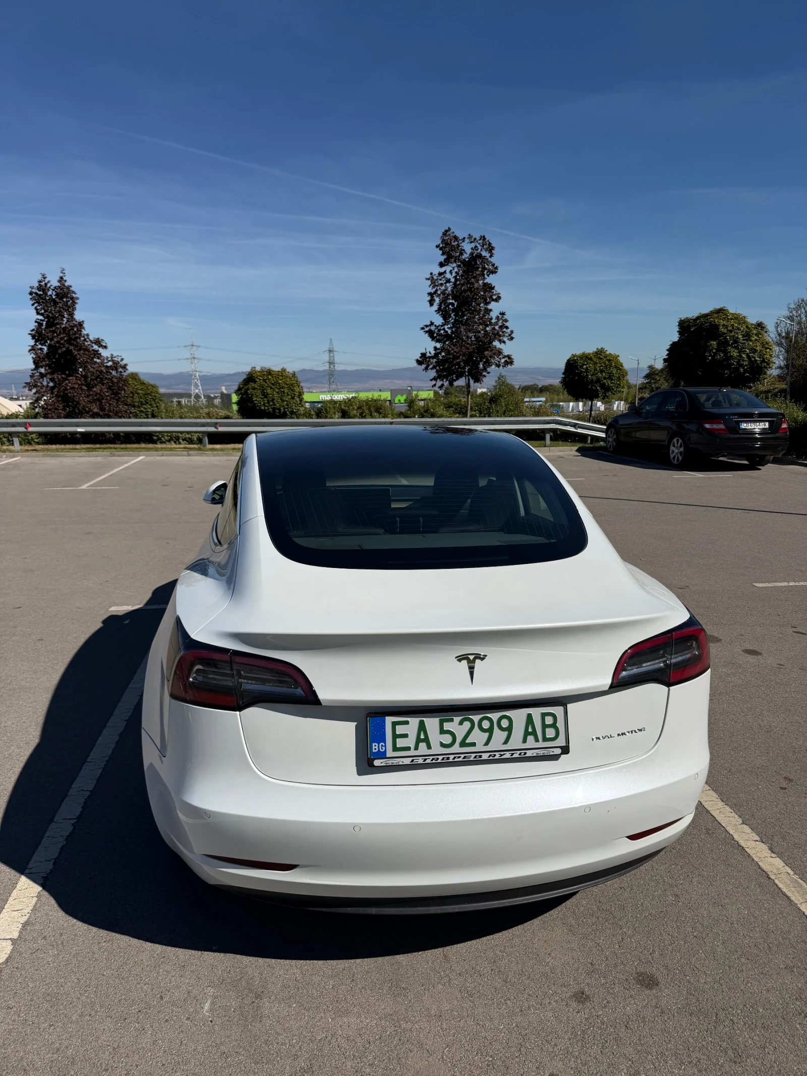 Tesla Model 3 Long Range/Dual Motor, снимка 4 - Автомобили и джипове - 56340681