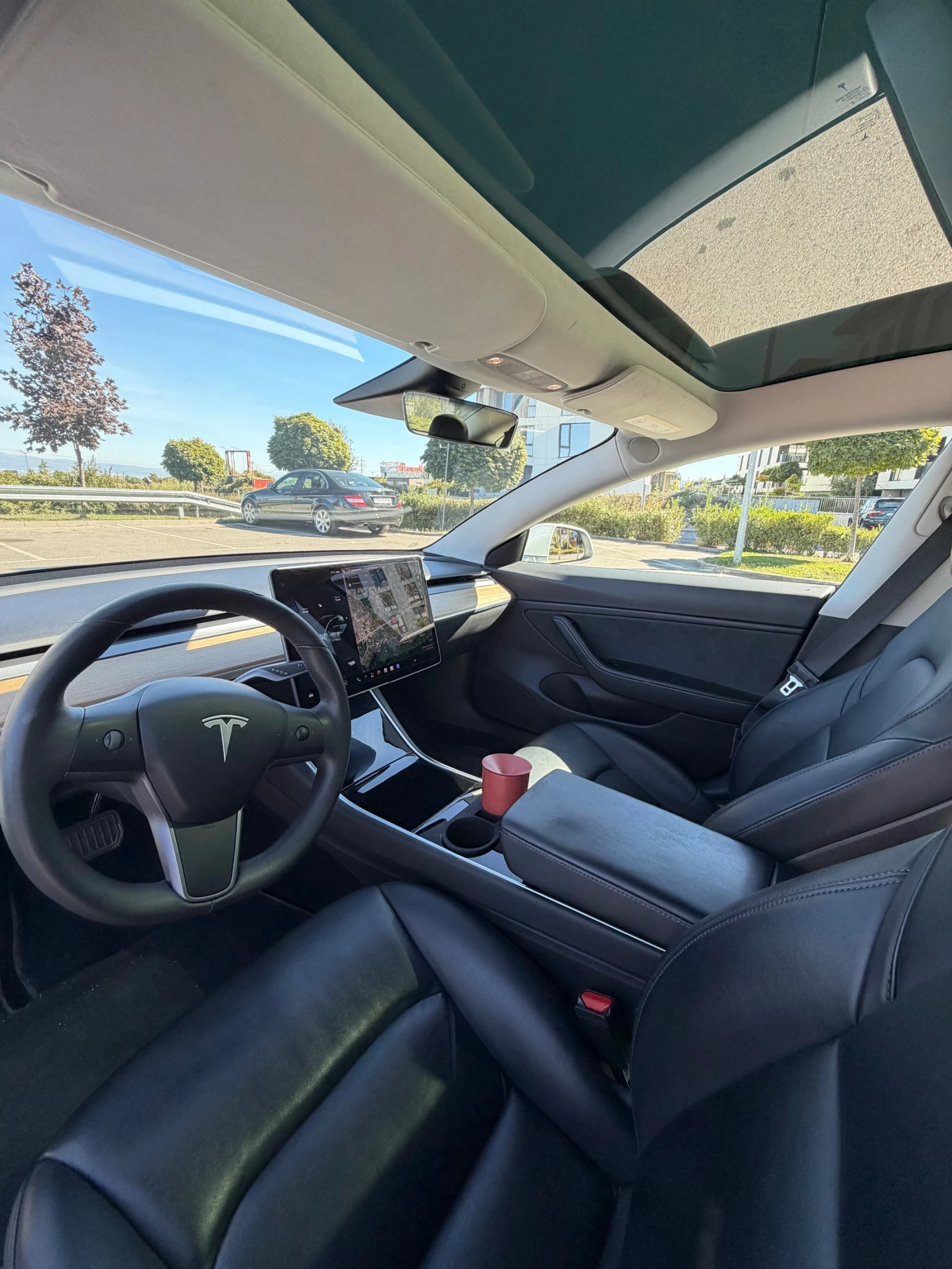 Tesla Model 3 Long Range/Dual Motor, снимка 13 - Автомобили и джипове - 56340681